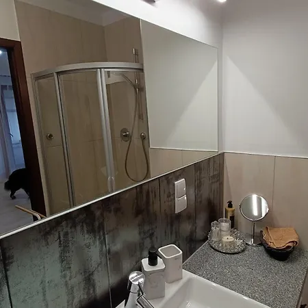 Dobruk Krystyna W Pięciogwiazdkowym Royal Tulip