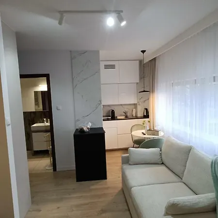 Dobruk Krystyna W Pięciogwiazdkowym Royal Tulip